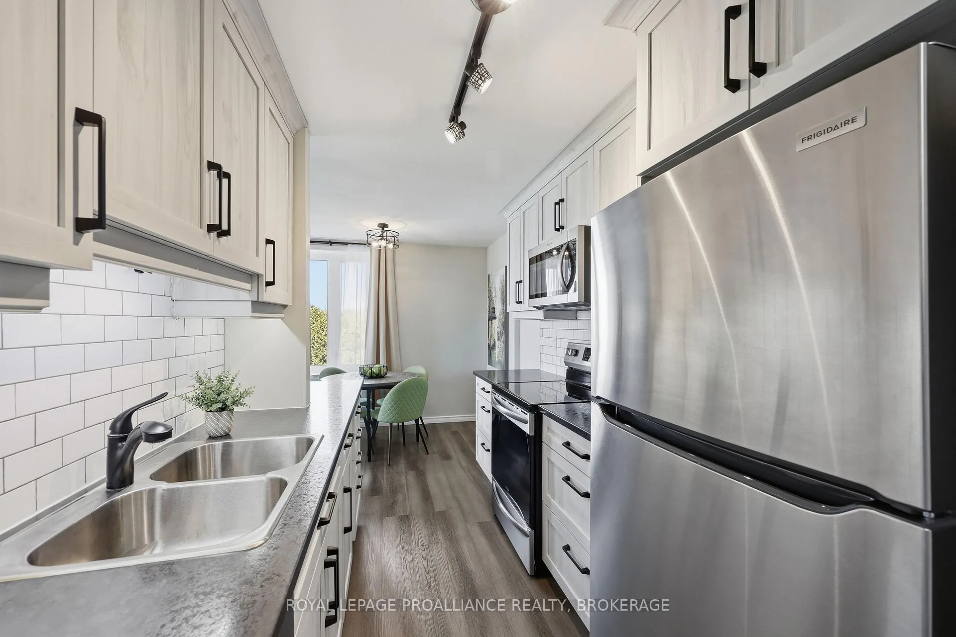 Photo 18 of Unit 214, 358 Queen Mary Road, Kingston, West of Sir John A. Blvd — HOMEH
