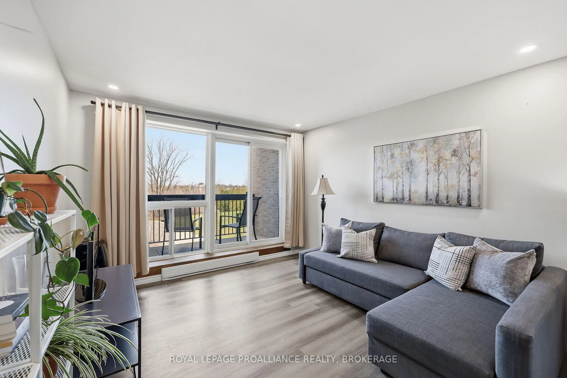 Photo 23 of Unit 214, 358 Queen Mary Road, Kingston, West of Sir John A. Blvd — HOMEH