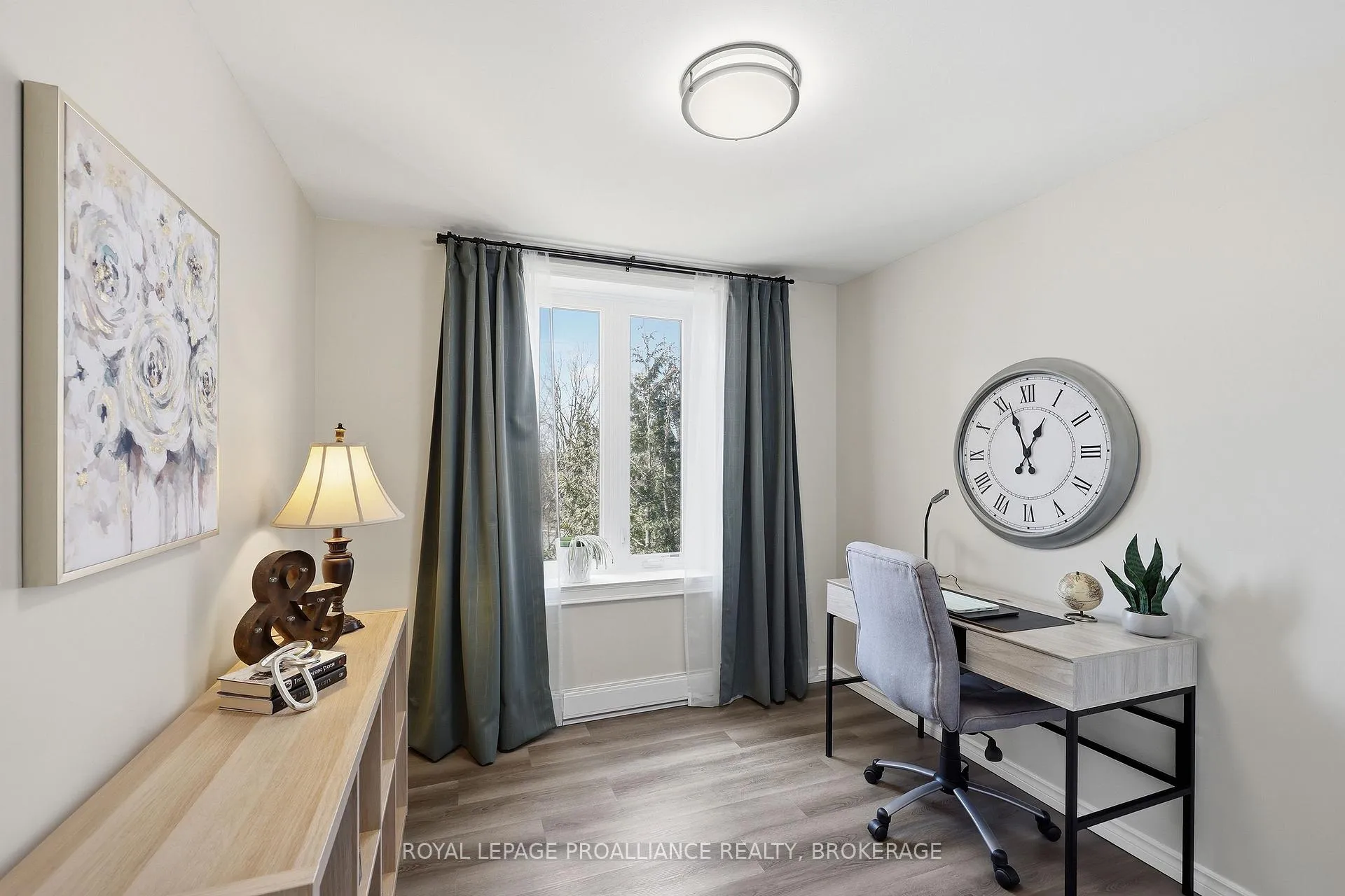 Photo 31 of Unit 214, 358 Queen Mary Road, Kingston, West of Sir John A. Blvd — HOMEH