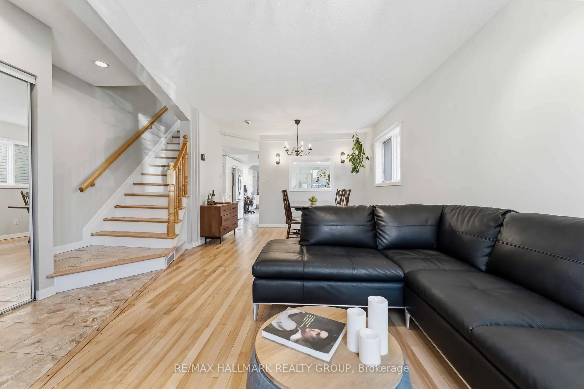 Photo 5 of 57 Rosemere Avenue, Ottawa, Ottawa East — HOMEH