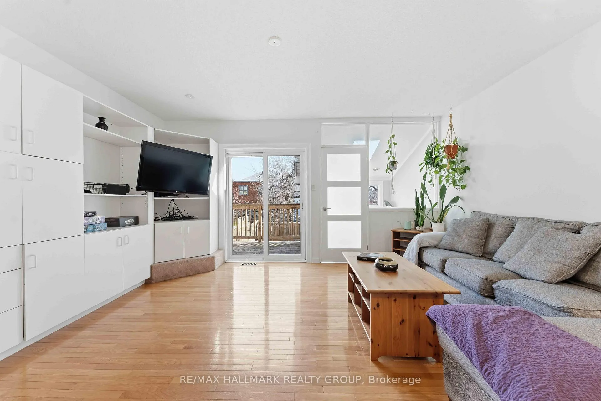 Photo 14 of 57 Rosemere Avenue, Ottawa, Ottawa East — HOMEH