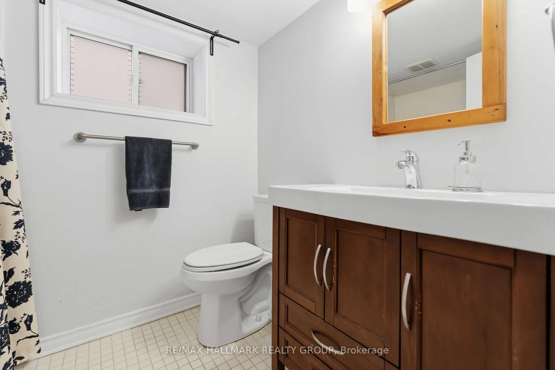 Photo 26 of 57 Rosemere Avenue, Ottawa, Ottawa East — HOMEH