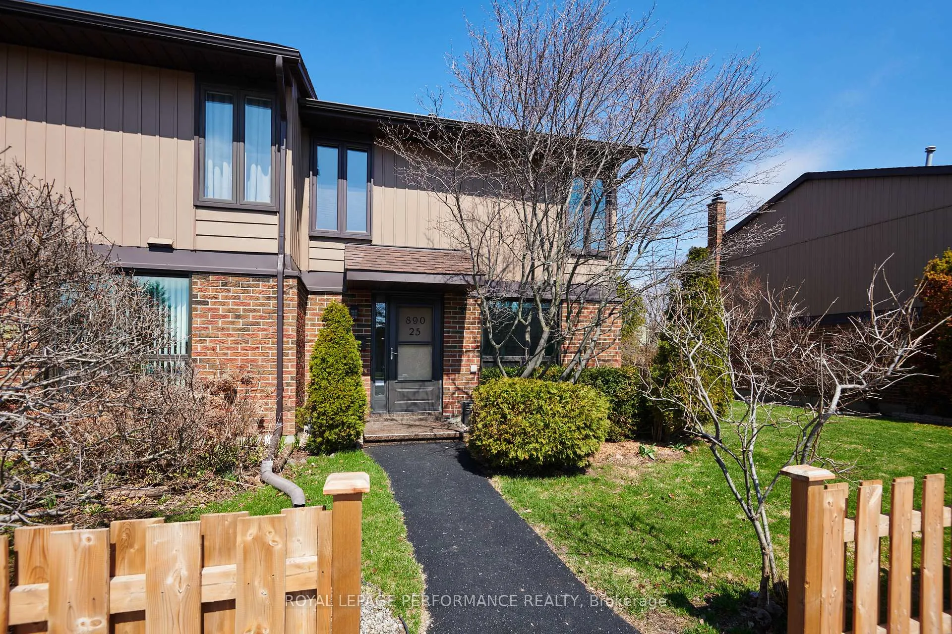 Photo 1 of Unit 25, 890 Cahill Drive W, Ottawa, Hunt Club — HOMEH
