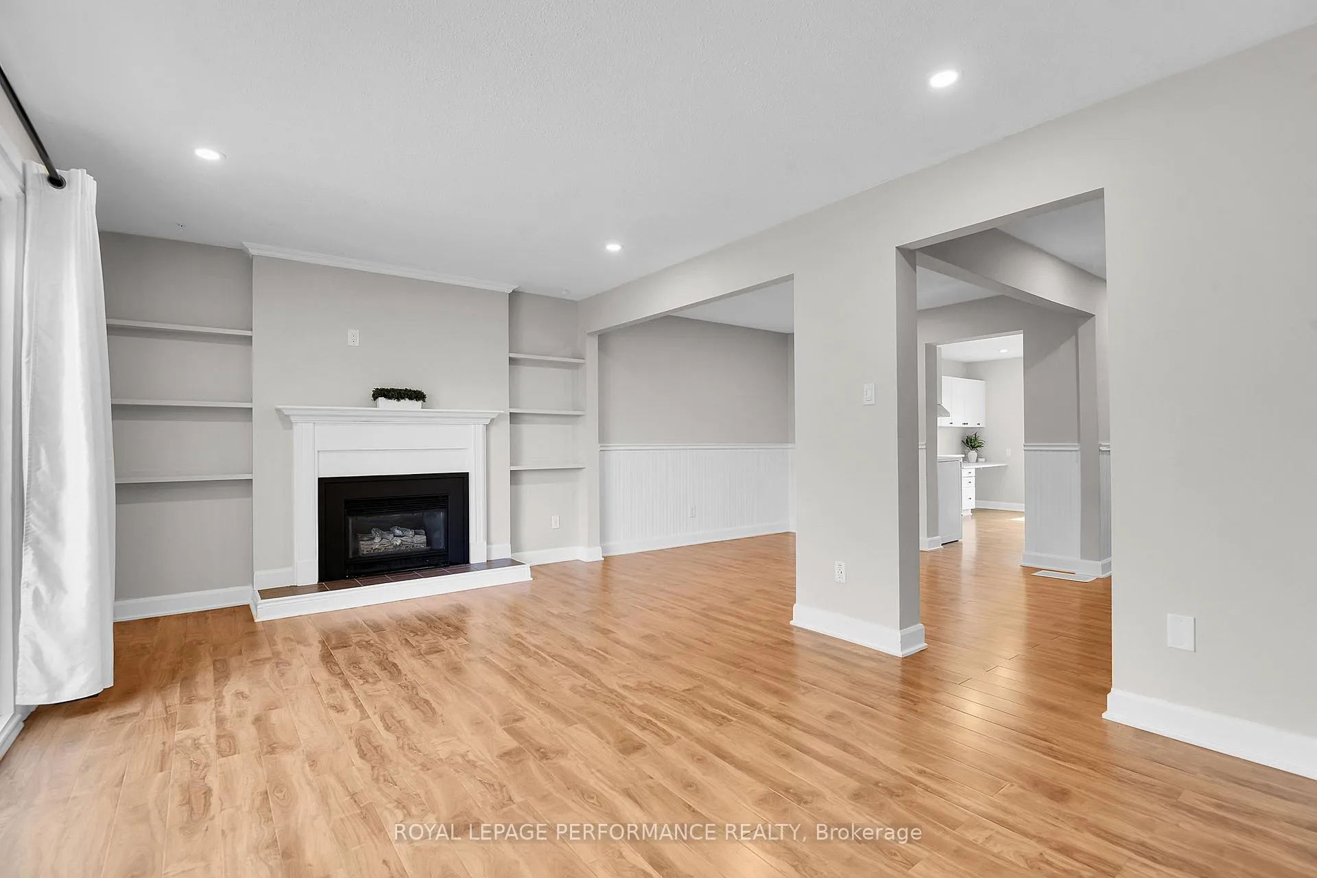Photo 8 of Unit 25, 890 Cahill Drive W, Ottawa, Hunt Club — HOMEH
