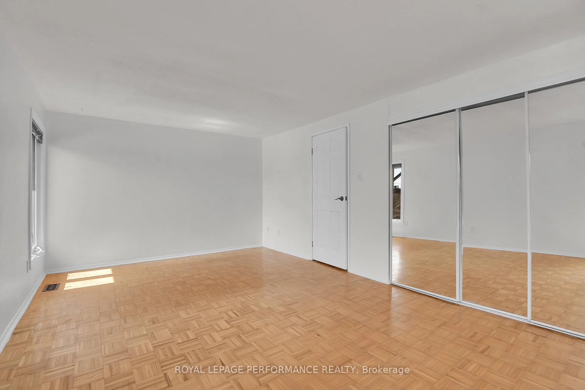 Photo 22 of Unit 25, 890 Cahill Drive W, Ottawa, Hunt Club — HOMEH