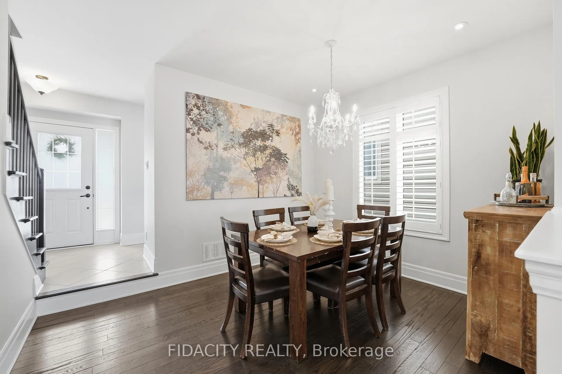 Photo 3 of 374 Gallantry Way, Ottawa, Stittsville (North) — HOMEH