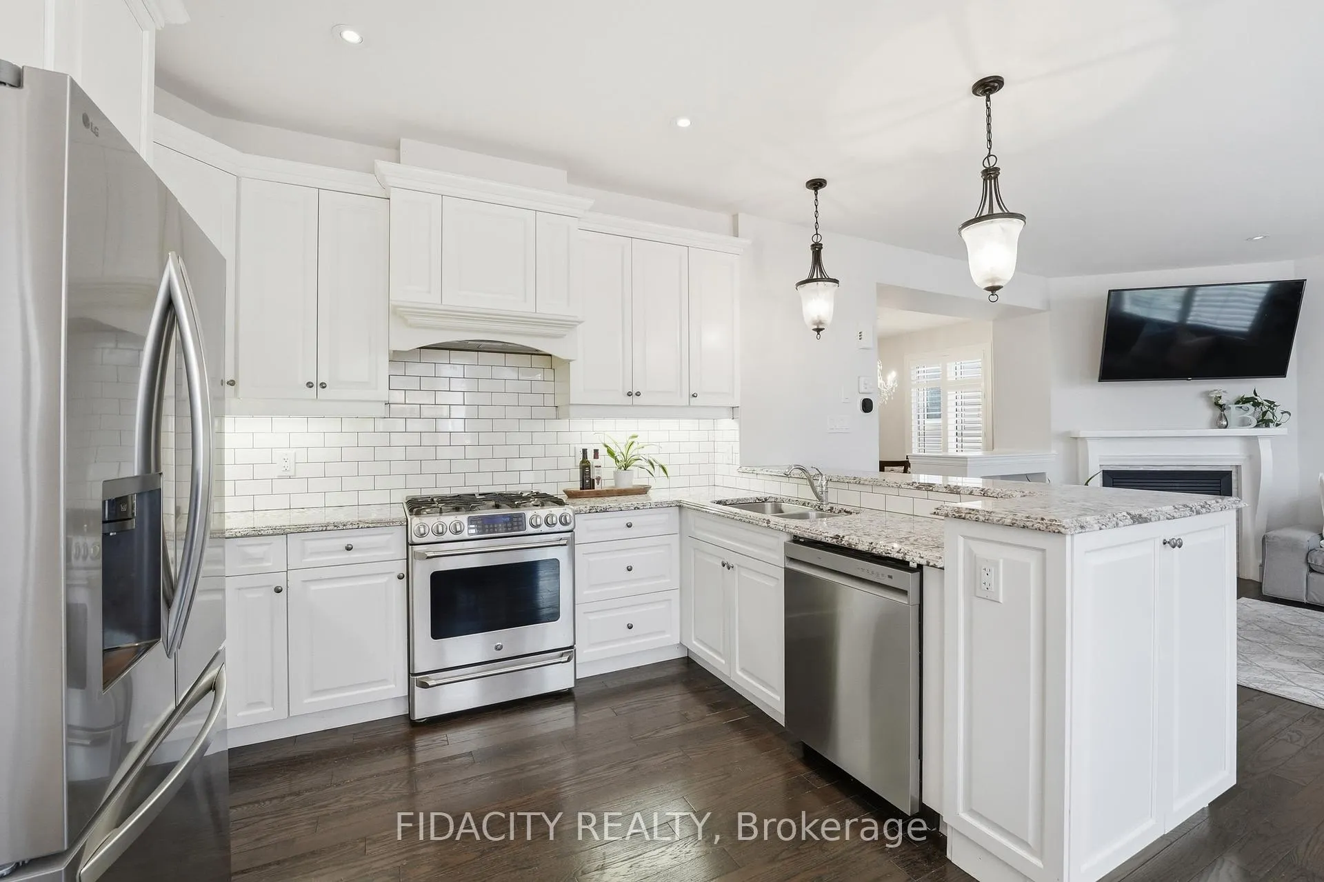 Photo 13 of 374 Gallantry Way, Ottawa, Stittsville (North) — HOMEH