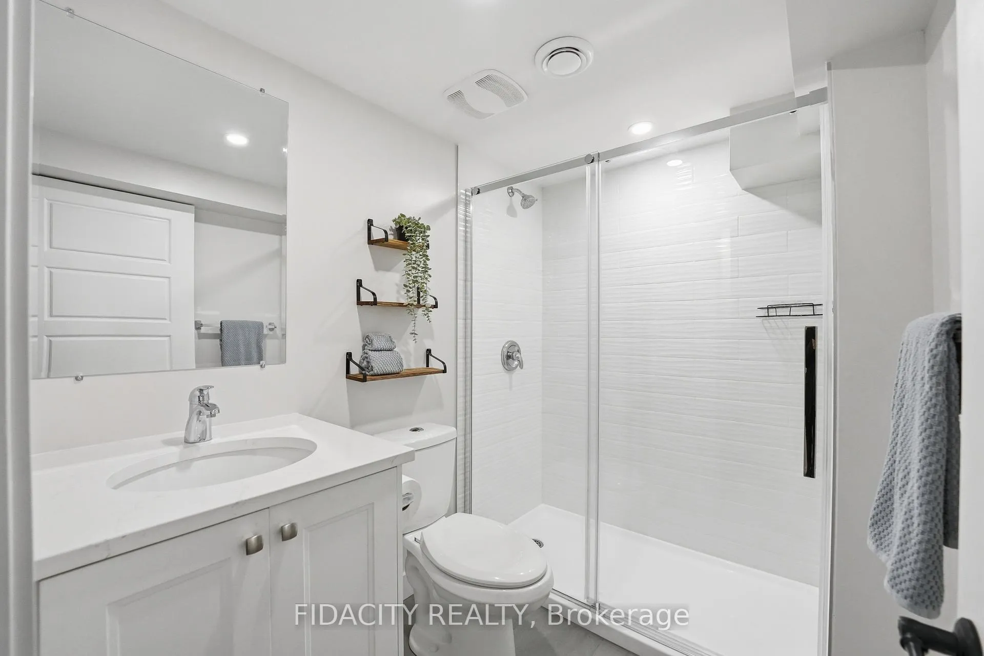Photo 37 of 374 Gallantry Way, Ottawa, Stittsville (North) — HOMEH
