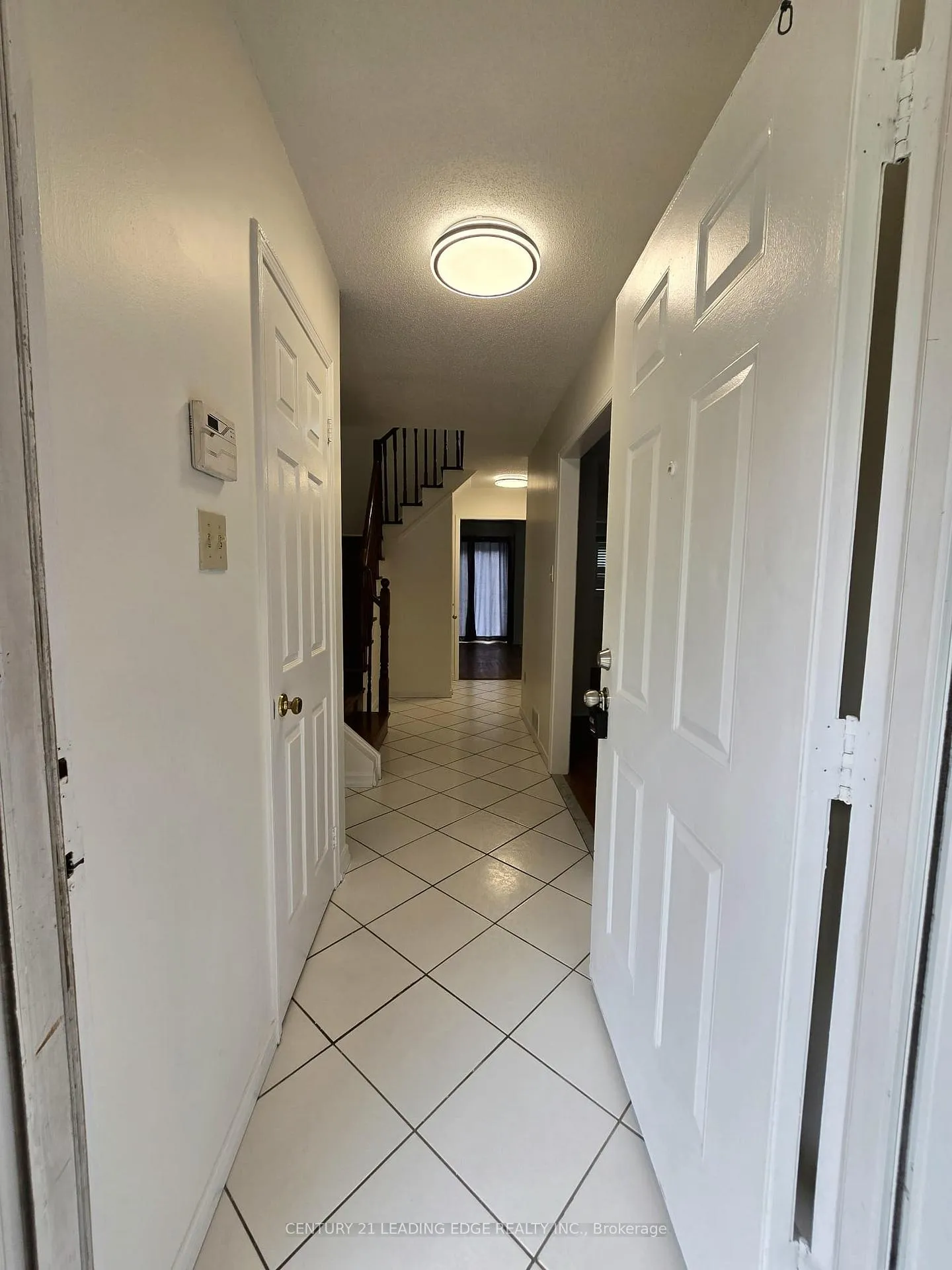 Photo 3 of Unit MAIN, 1592 Marshcourt Drive, Pickering, Village East — HOMEH