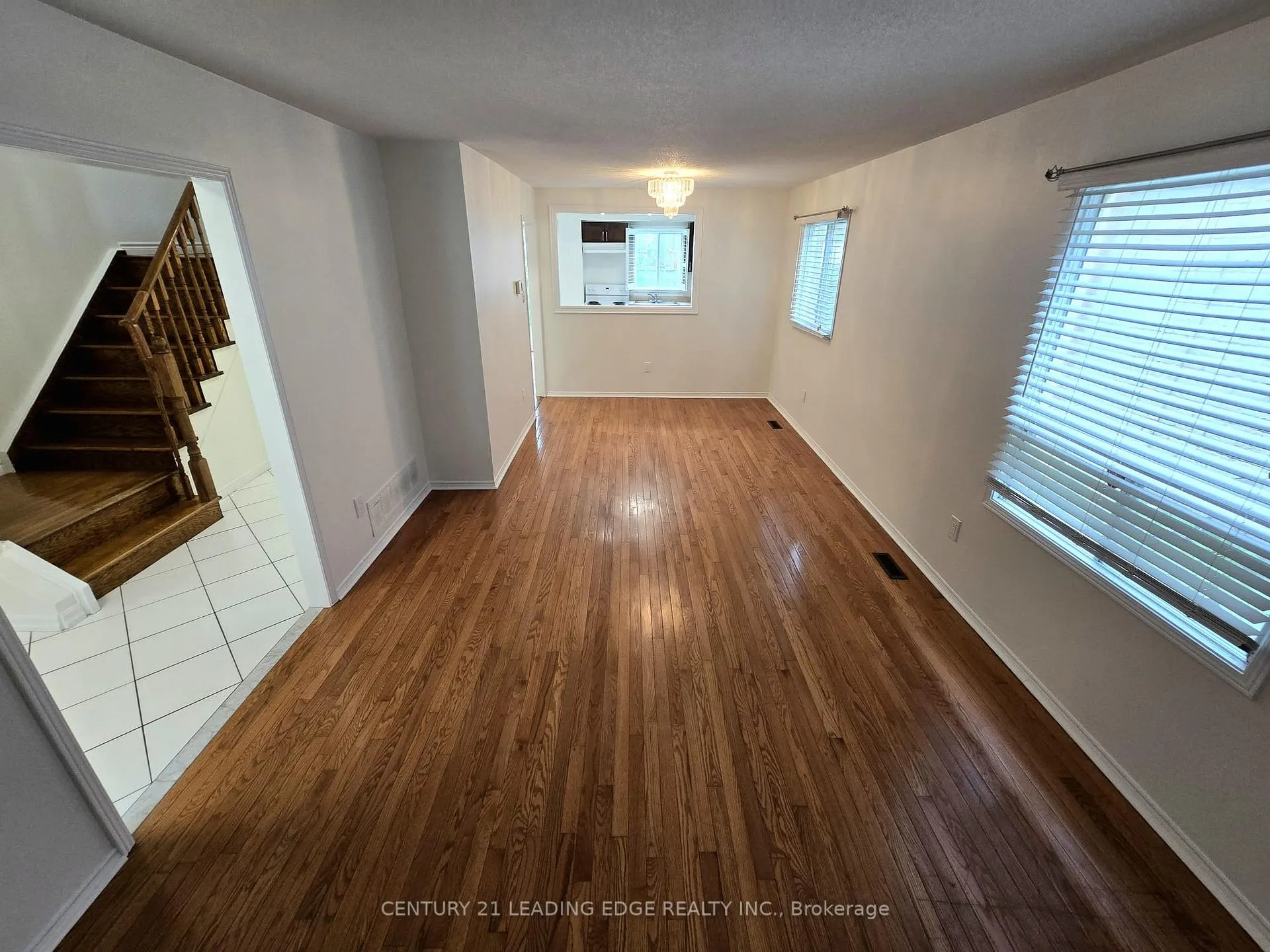 Photo 4 of Unit MAIN, 1592 Marshcourt Drive, Pickering, Village East — HOMEH