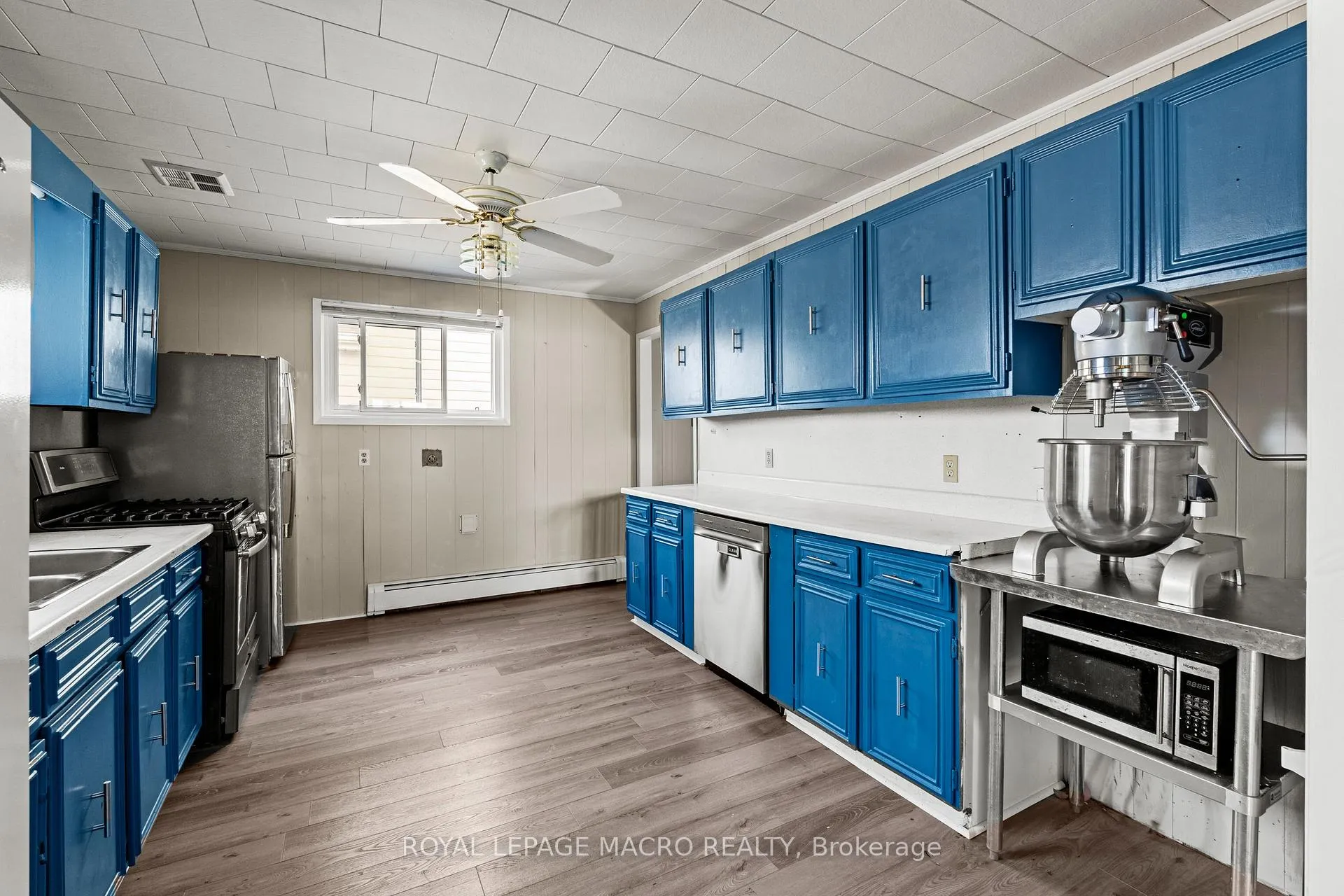 Photo 15 of 205 Mitchell Street, Port Colborne, East Village — HOMEH