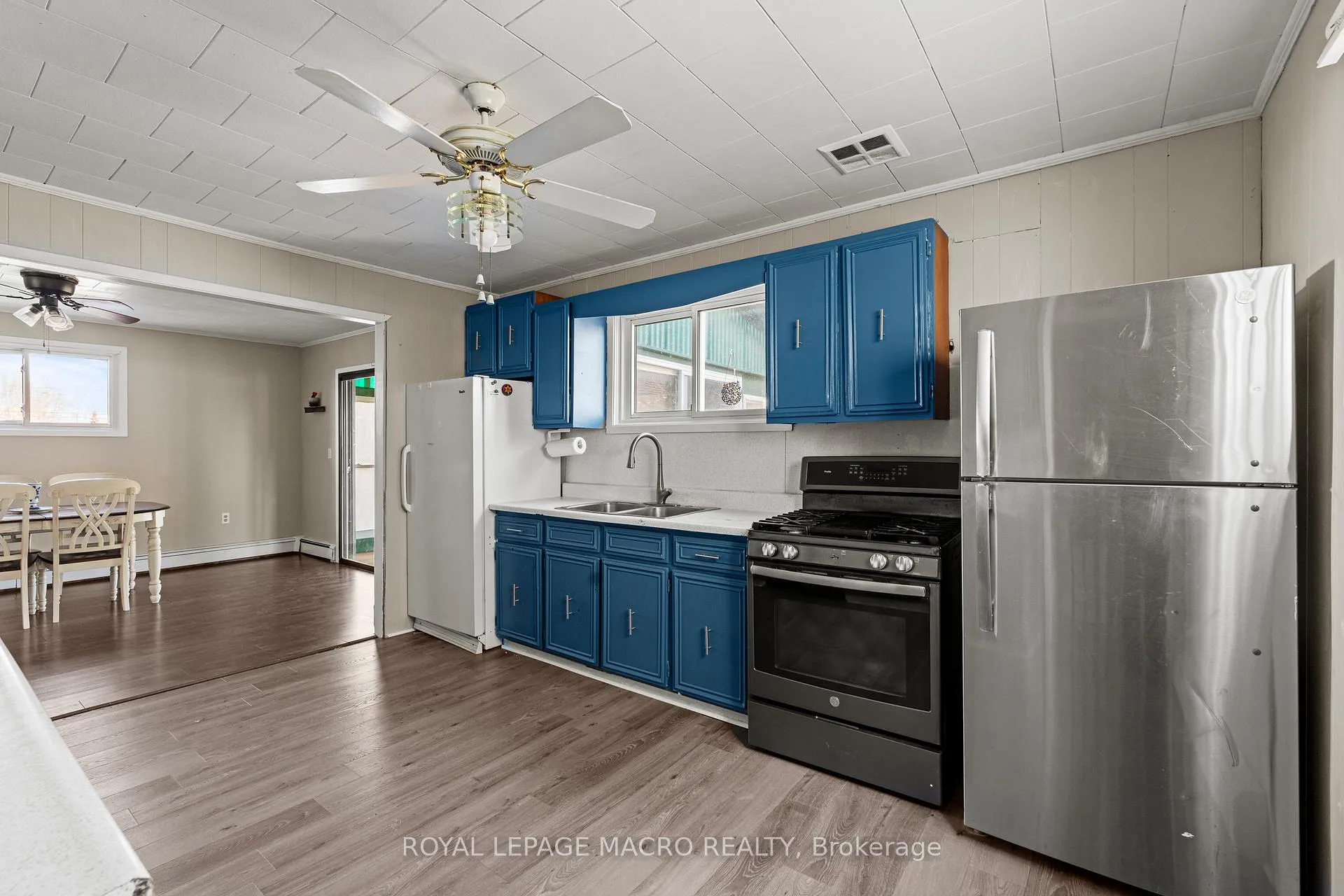 Photo 16 of 205 Mitchell Street, Port Colborne, East Village — HOMEH