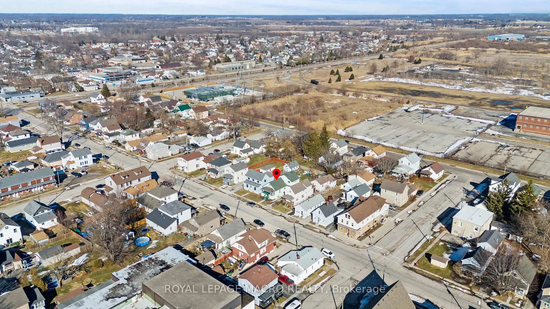 Photo 33 of 205 Mitchell Street, Port Colborne, East Village — HOMEH