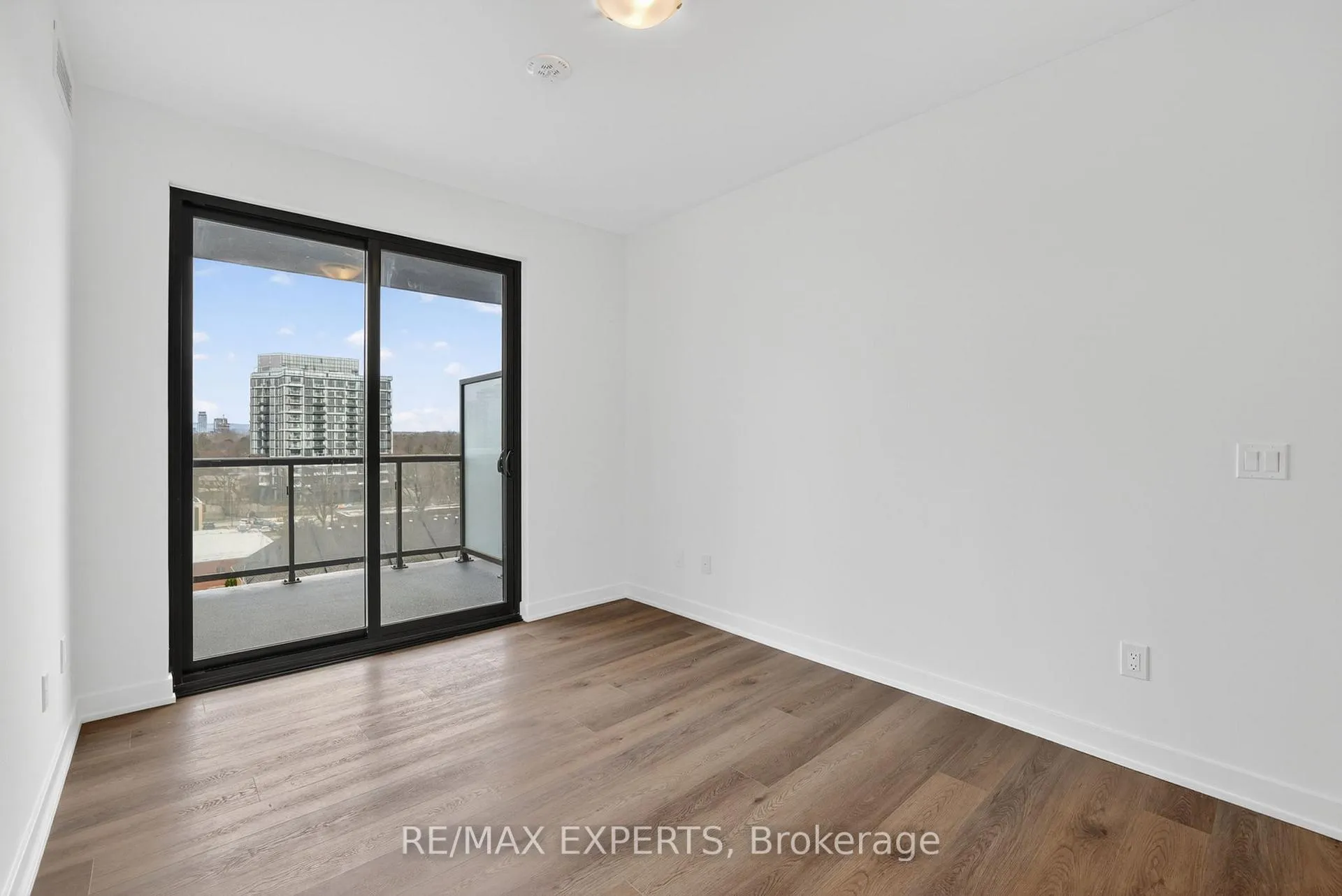 Photo 19 of Unit 601, 2075 Lakeshore Road, Burlington, Brant — HOMEH