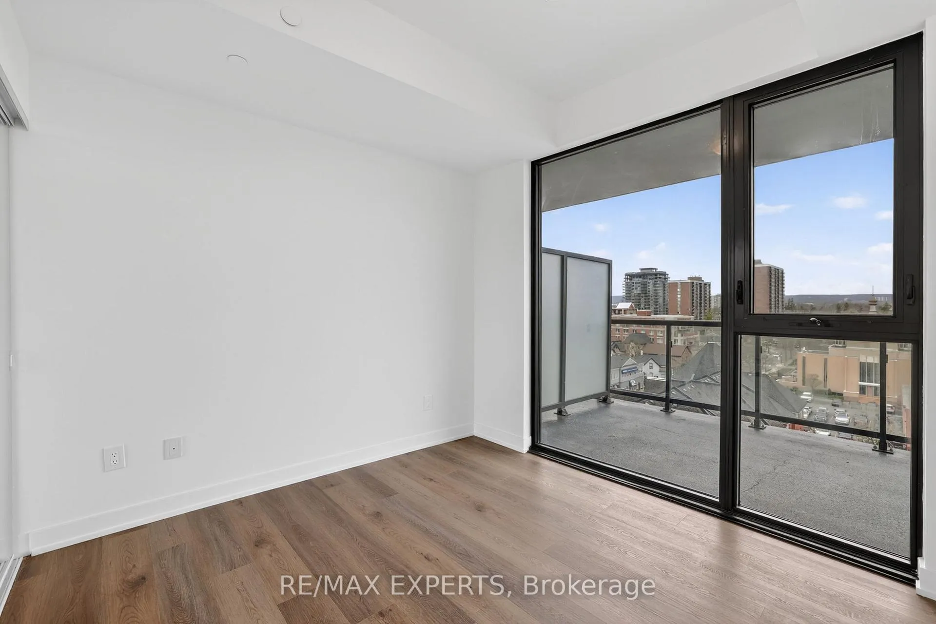 Photo 23 of Unit 601, 2075 Lakeshore Road, Burlington, Brant — HOMEH