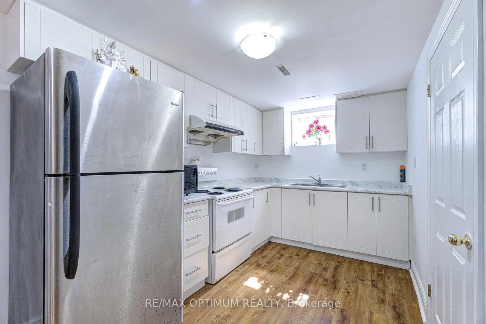 Photo 31 of 53 Dutch Crescent, Brampton, Fletcher's Creek South — HOMEH