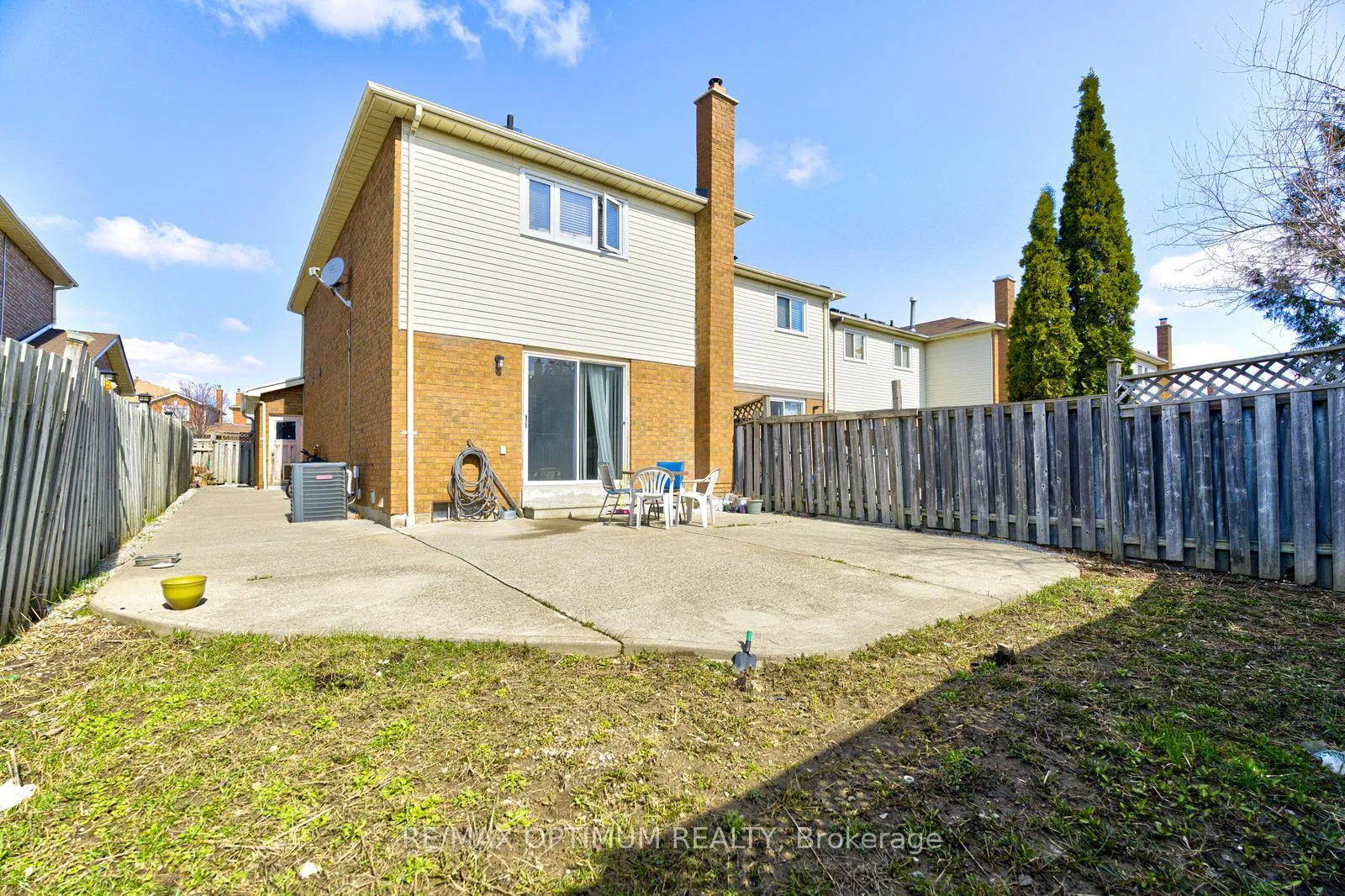 Photo 36 of 53 Dutch Crescent, Brampton, Fletcher's Creek South — HOMEH
