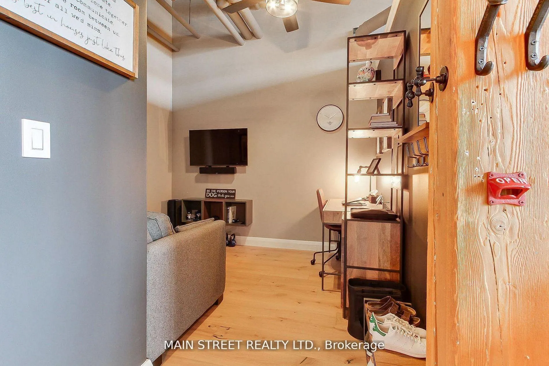 Photo 29 of Unit 310, 543 Timothy Street W, Newmarket, Central Newmarket — HOMEH
