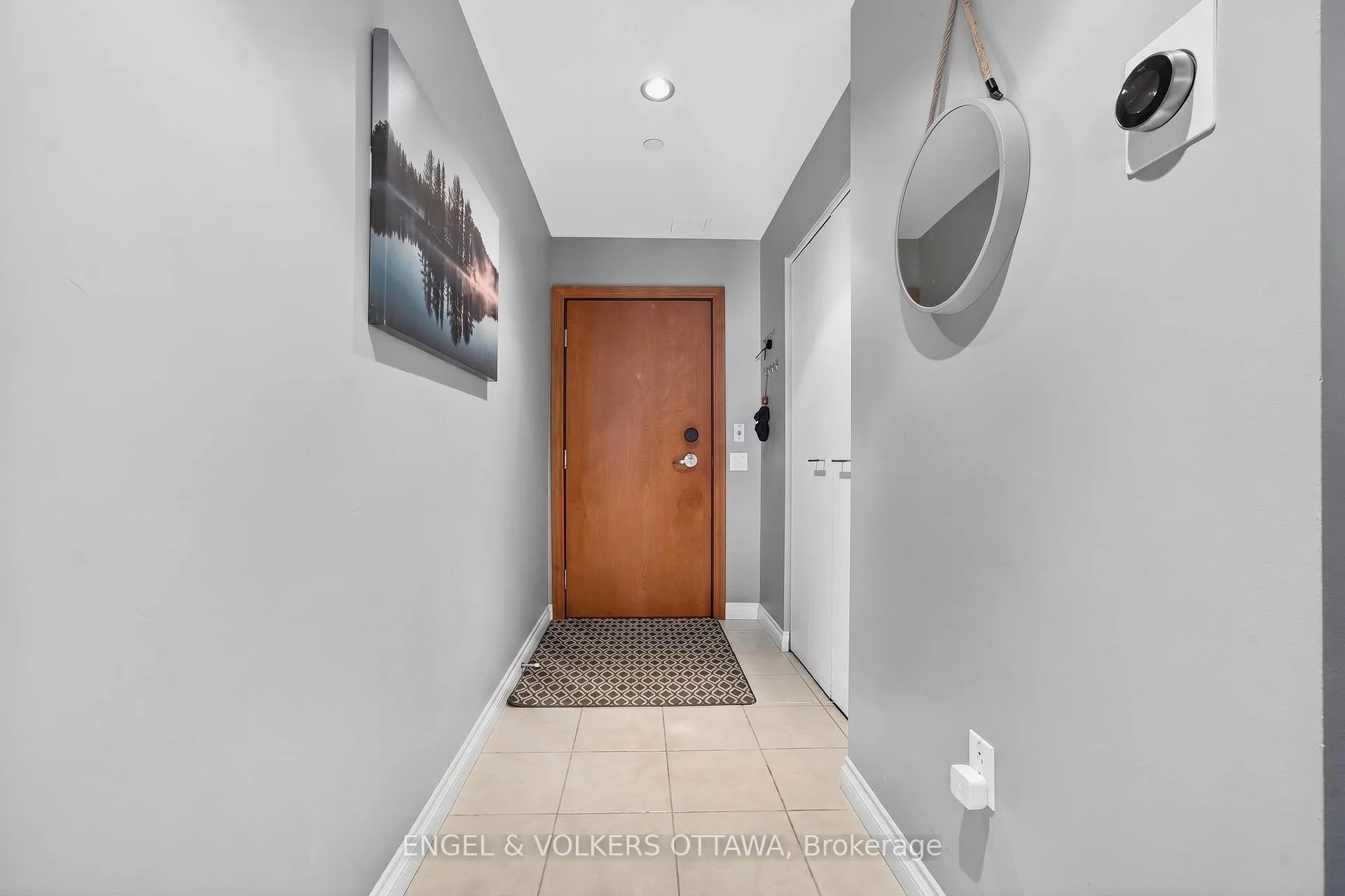 Photo 3 of Unit 407, 90 George Street, Ottawa, Lower Town/Byward Market — HOMEH