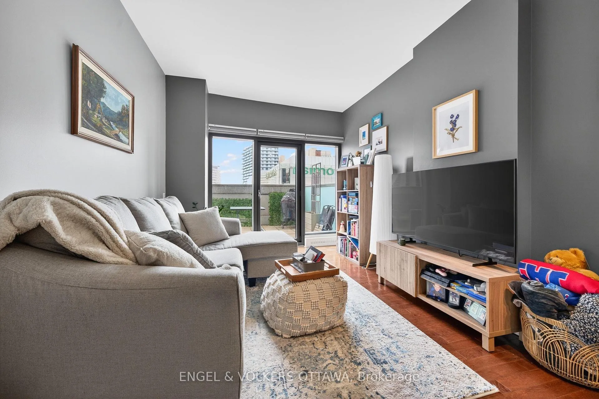 Photo 11 of Unit 407, 90 George Street, Ottawa, Lower Town/Byward Market — HOMEH
