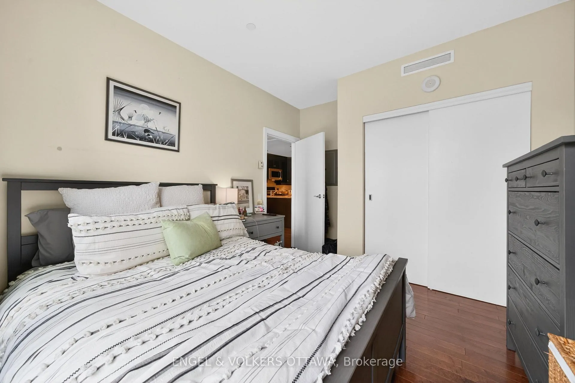 Photo 19 of Unit 407, 90 George Street, Ottawa, Lower Town/Byward Market — HOMEH
