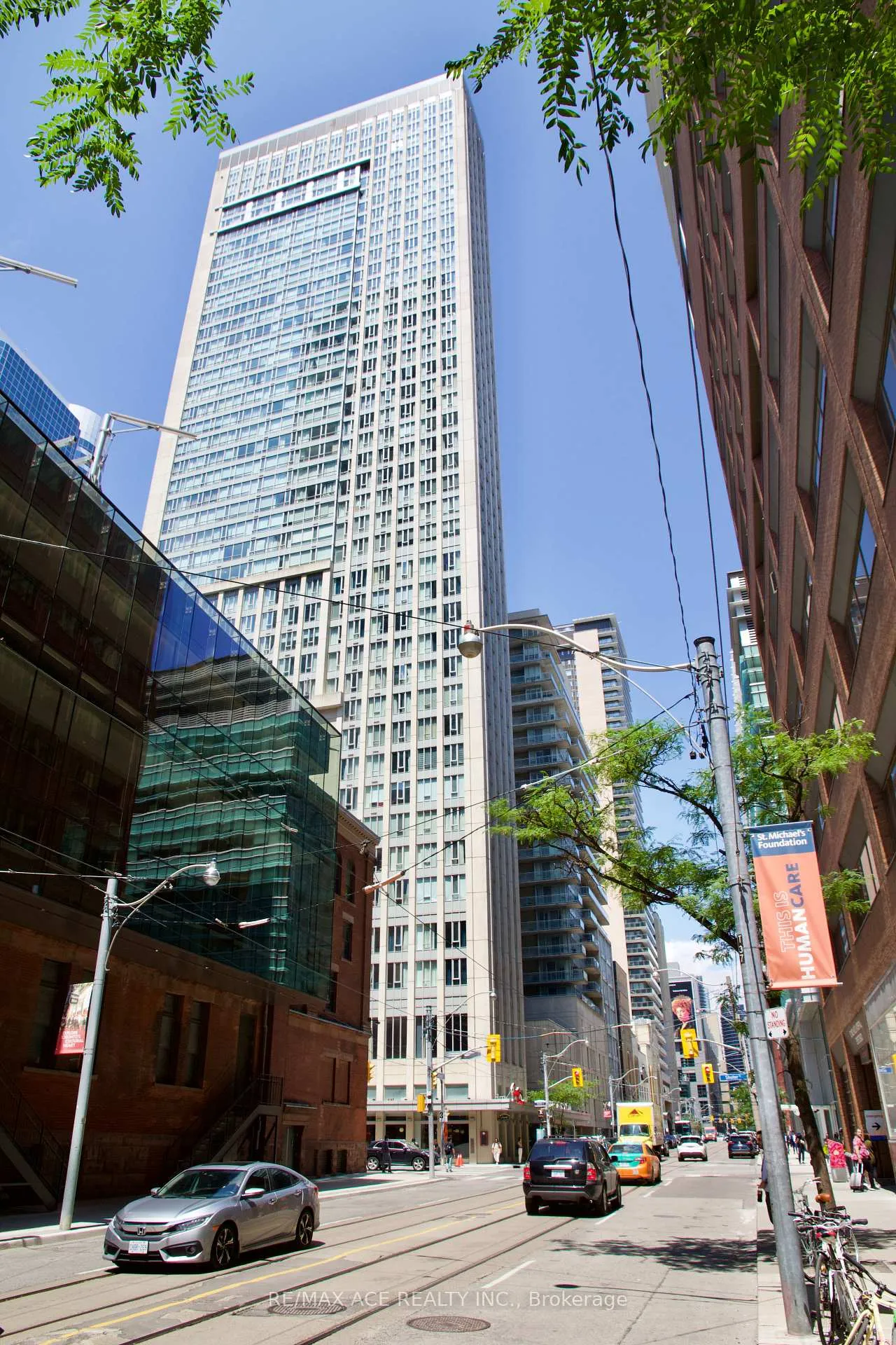 Front of Unit 4004, 210 Victoria Street