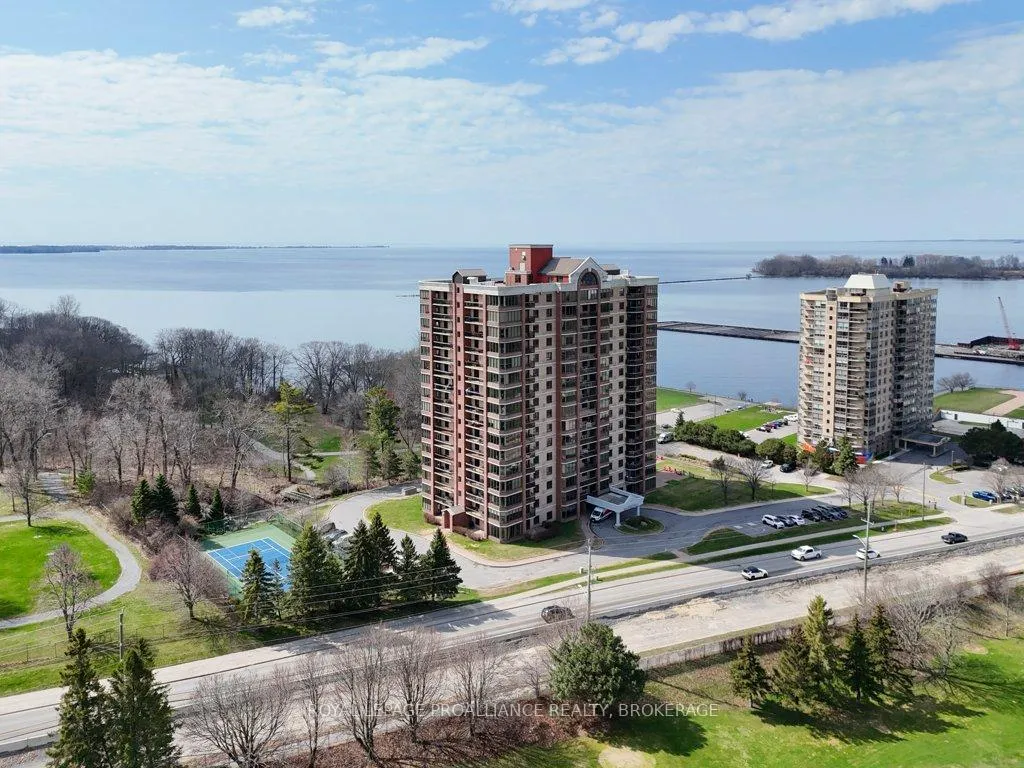 Front of Unit 503, 1000 King Street W