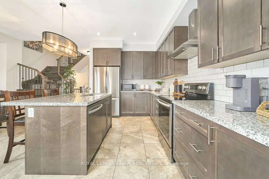 Photo 12 of 10 Drayton Avenue, Ajax, Northwest Ajax — HOMEH
