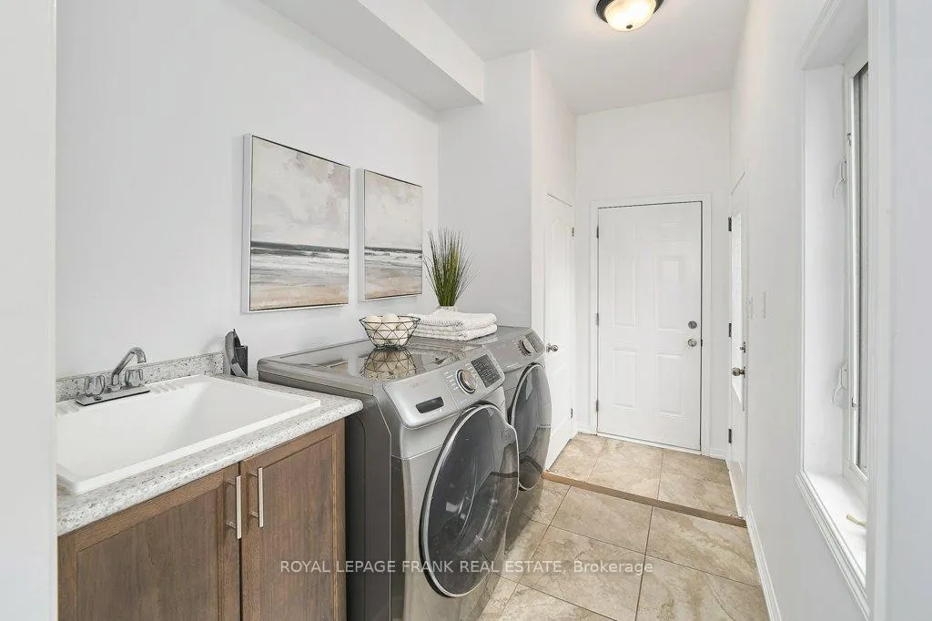 Photo 14 of 10 Drayton Avenue, Ajax, Northwest Ajax — HOMEH