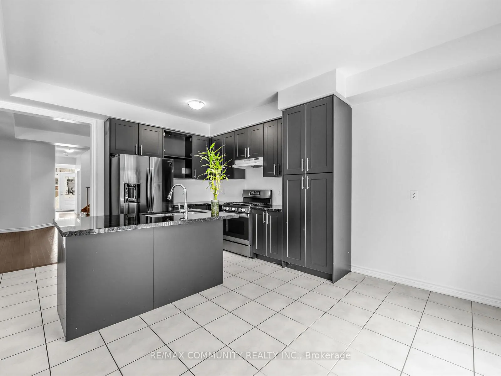 Photo 14 of 1222 Shankel Road N, Oshawa, Eastdale — HOMEH