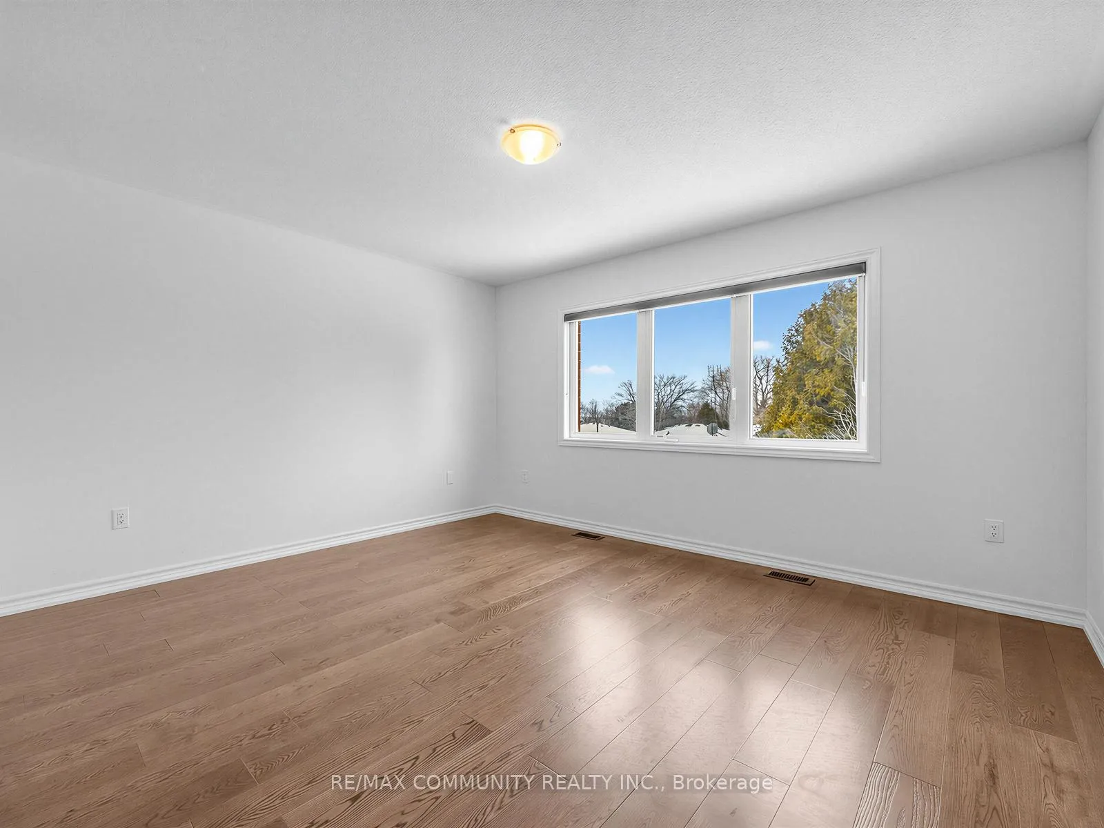 Photo 33 of 1222 Shankel Road N, Oshawa, Eastdale — HOMEH