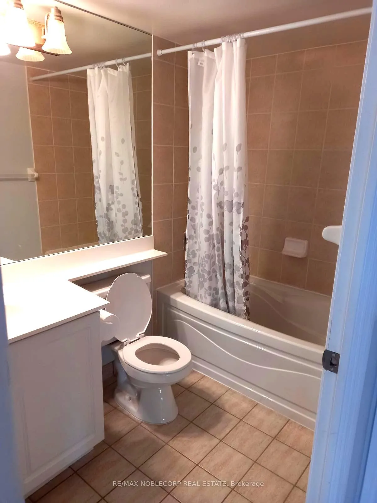 Photo 13 of Unit 2314, 710 Humberwood Boulevard, Etobicoke, West Humber-Clairville — HOMEH