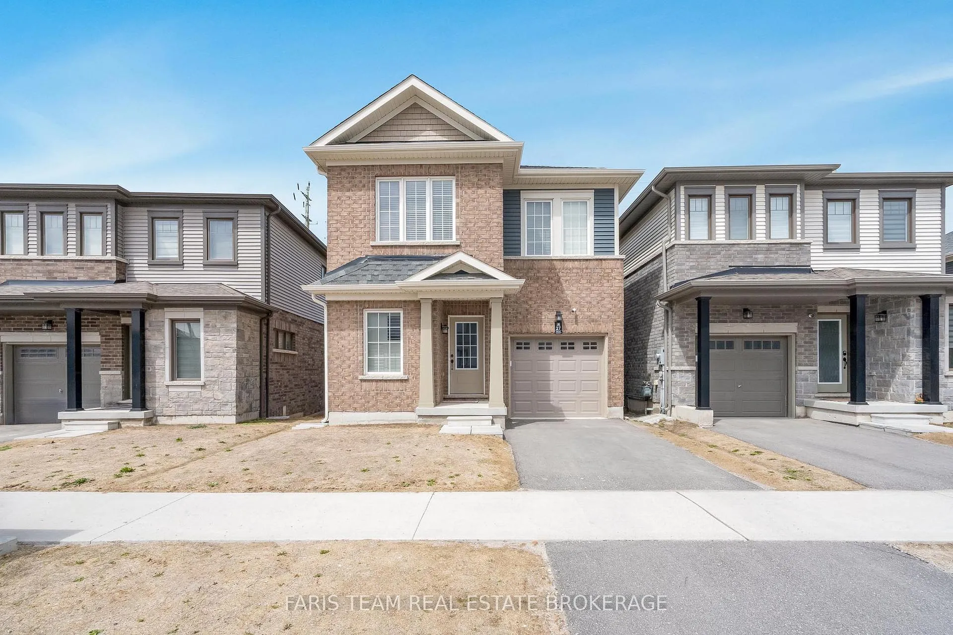 Photo 1 of 27 Harvest Crescent, Barrie, Rural Barrie Southeast — HOMEH