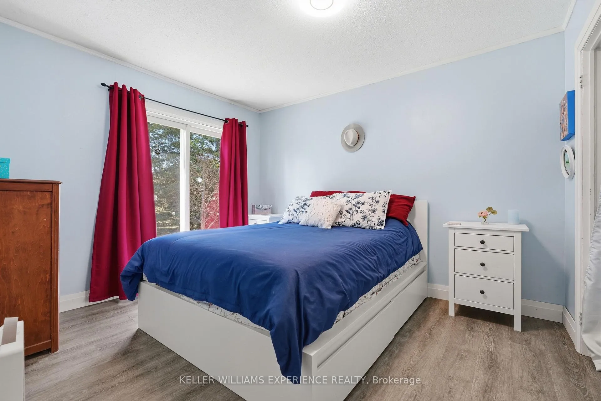 Photo 12 of 6464 County Road 10, Essa, Rural Essa — HOMEH