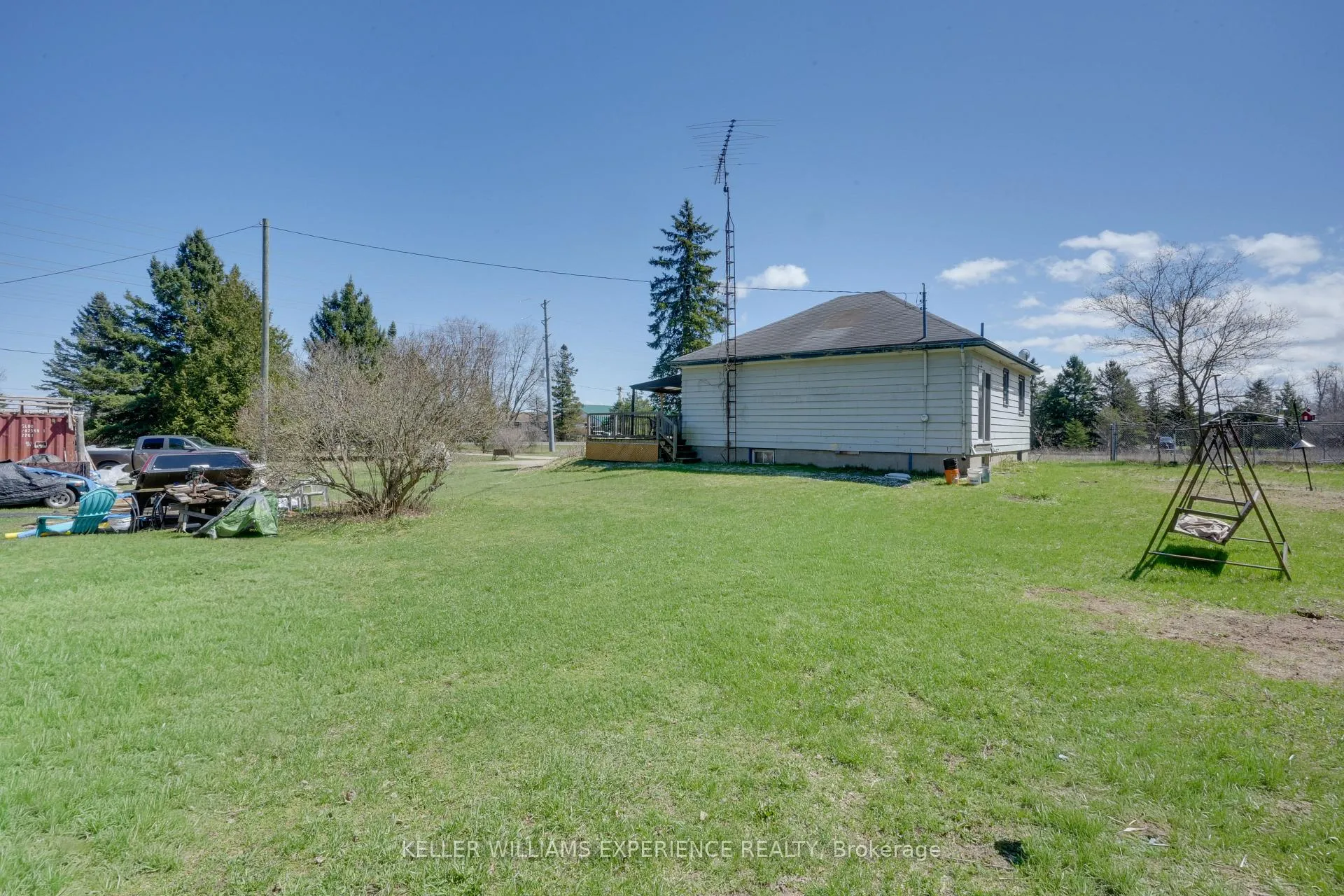Photo 24 of 6464 County Road 10, Essa, Rural Essa — HOMEH