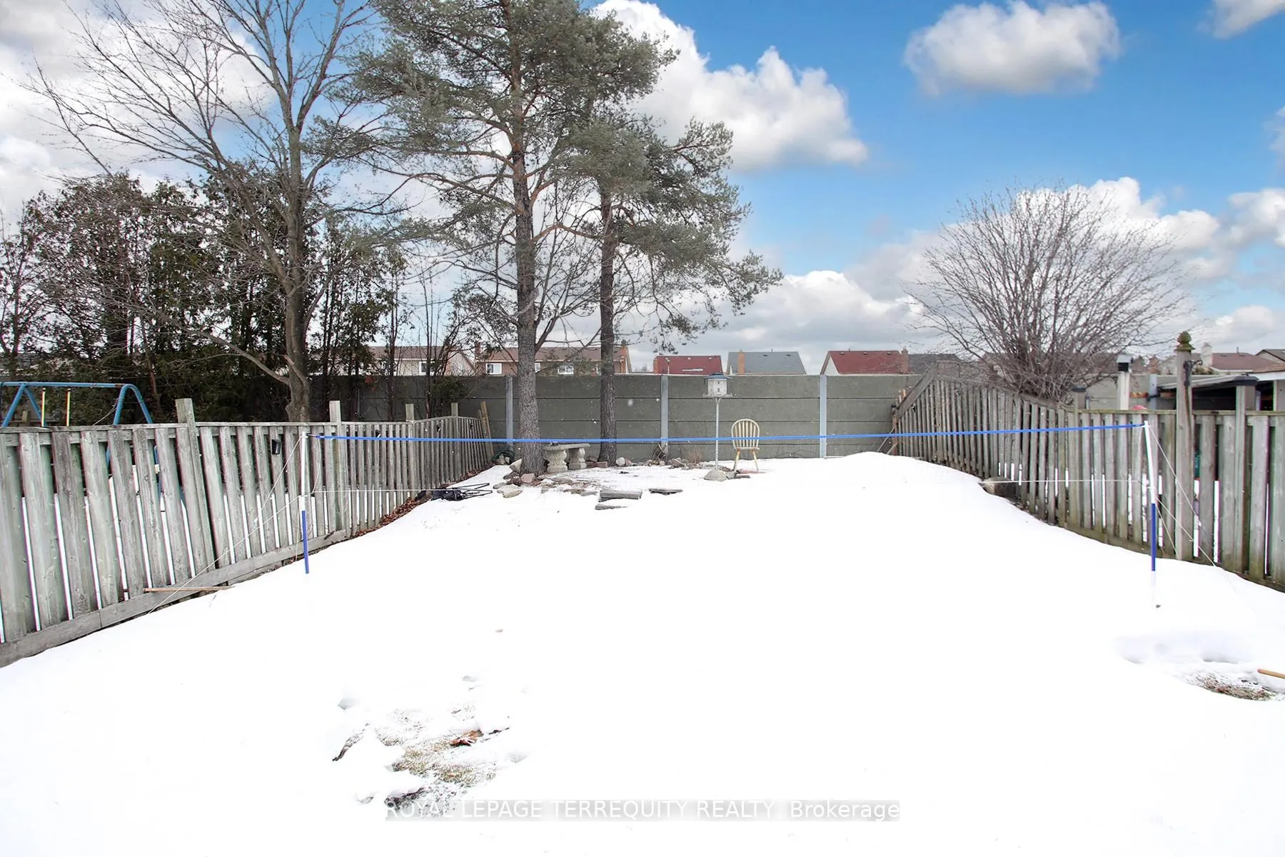 Photo 27 of 49 Weybridge Trail, Brampton, Madoc — HOMEH