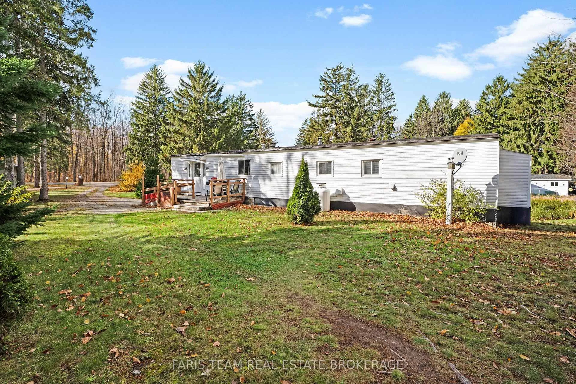 Photo 2 of 2235 Ron Jones Road E5, Tay, Rural Tay — HOMEH