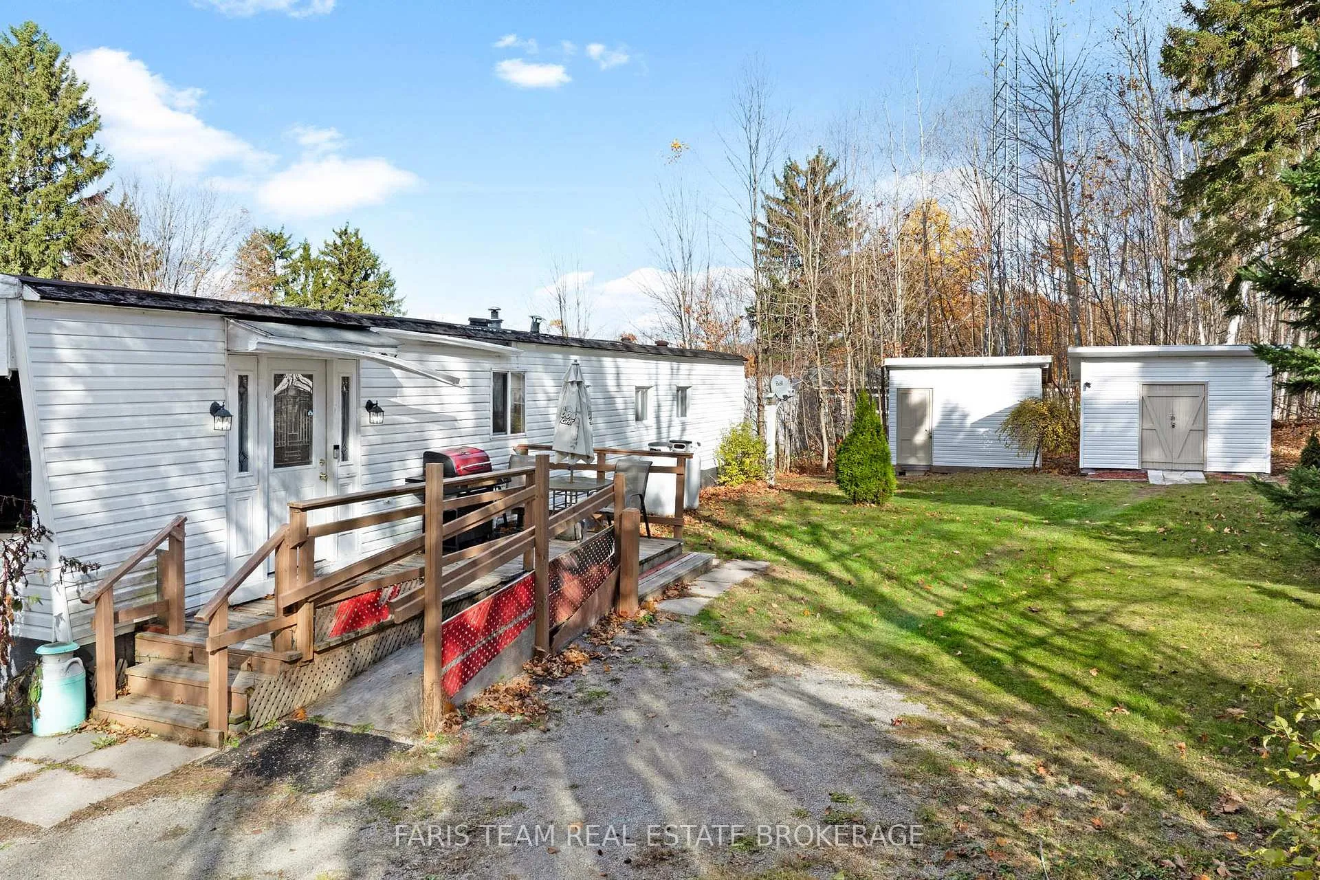 Photo 4 of 2235 Ron Jones Road E5, Tay, Rural Tay — HOMEH