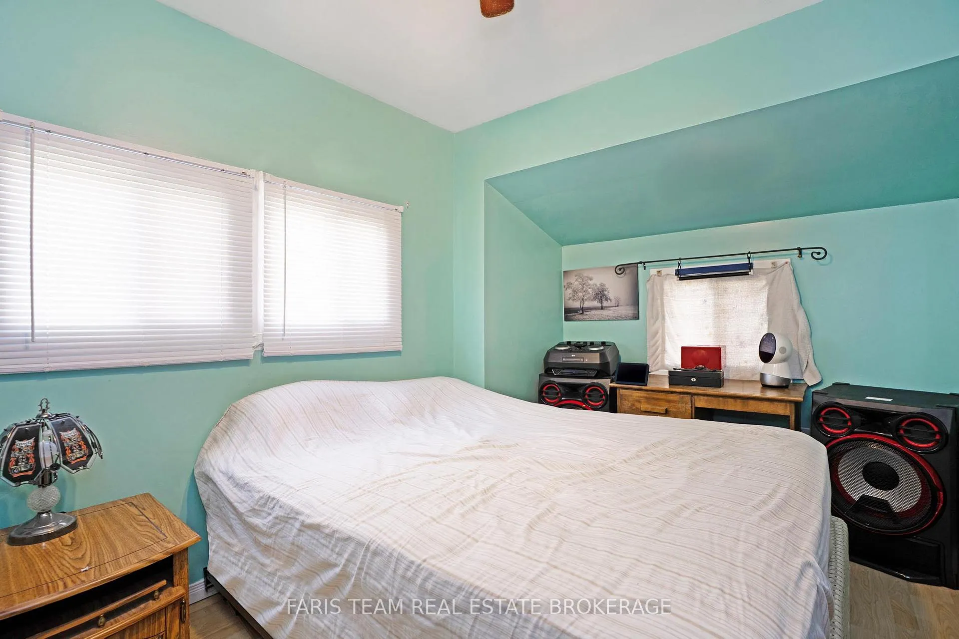 Photo 18 of 2235 Ron Jones Road E5, Tay, Rural Tay — HOMEH