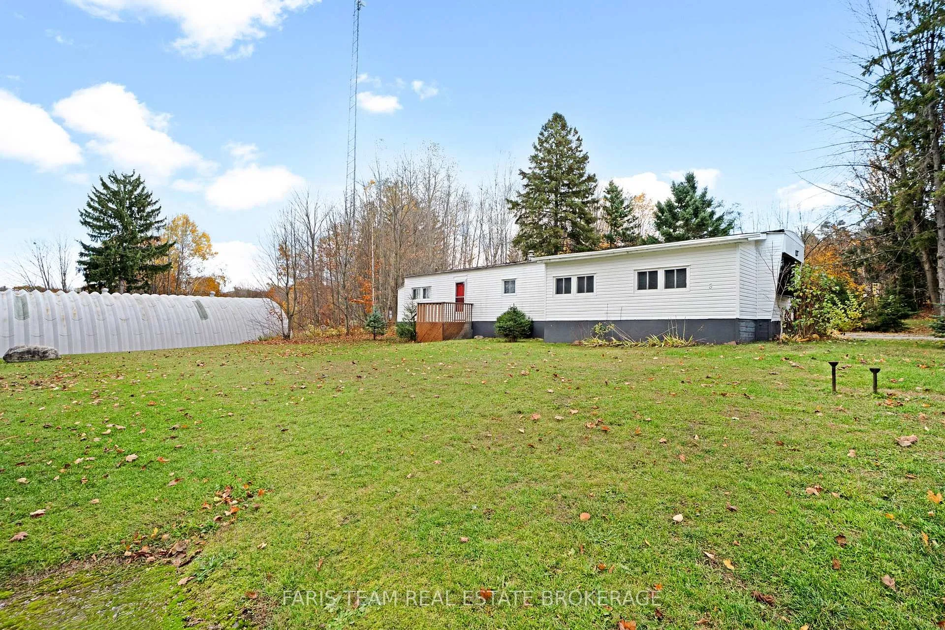 Photo 22 of 2235 Ron Jones Road E5, Tay, Rural Tay — HOMEH