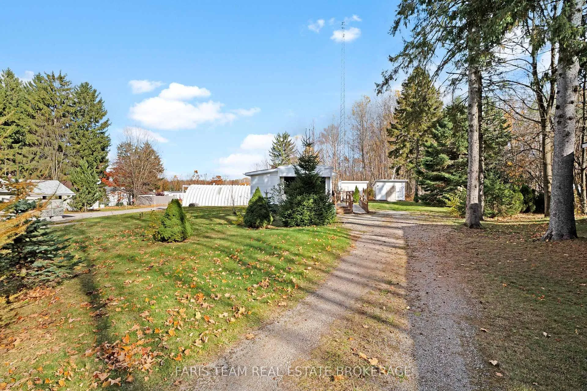 Photo 24 of 2235 Ron Jones Road E5, Tay, Rural Tay — HOMEH