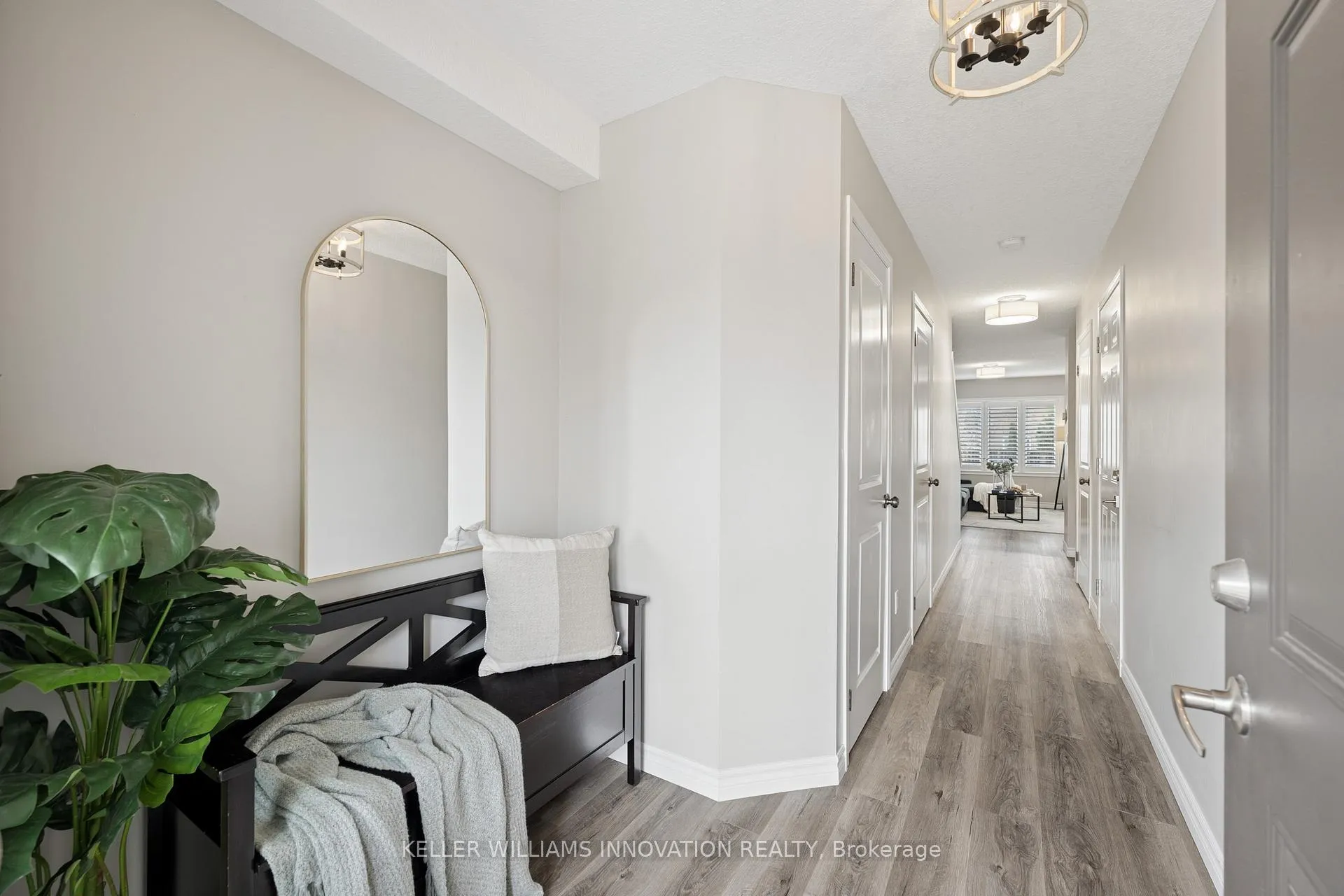 Photo 4 of 951 Zeller Crescent, Kitchener — HOMEH