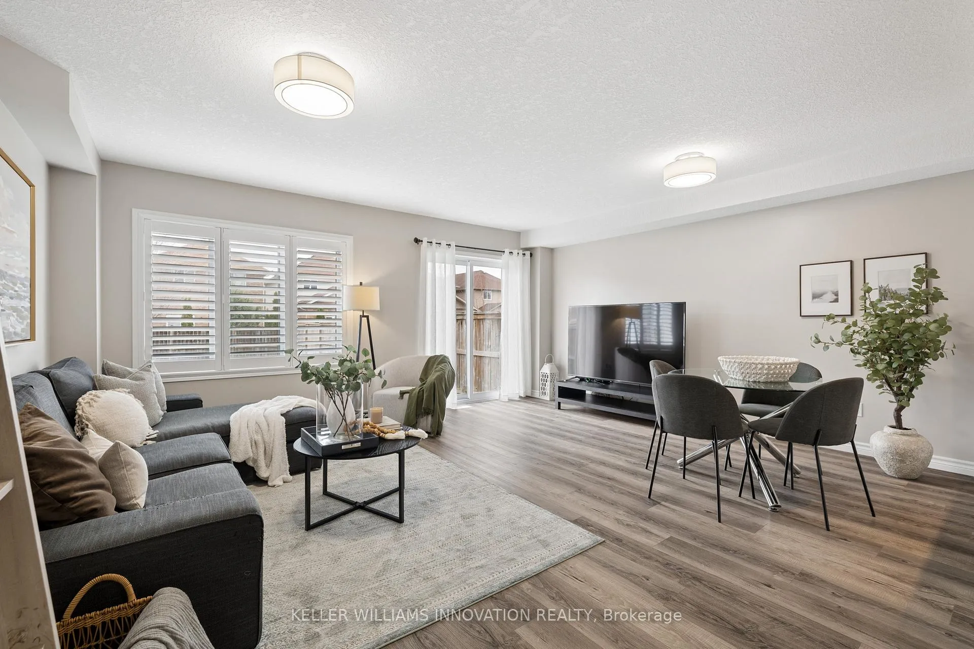 Photo 7 of 951 Zeller Crescent, Kitchener — HOMEH