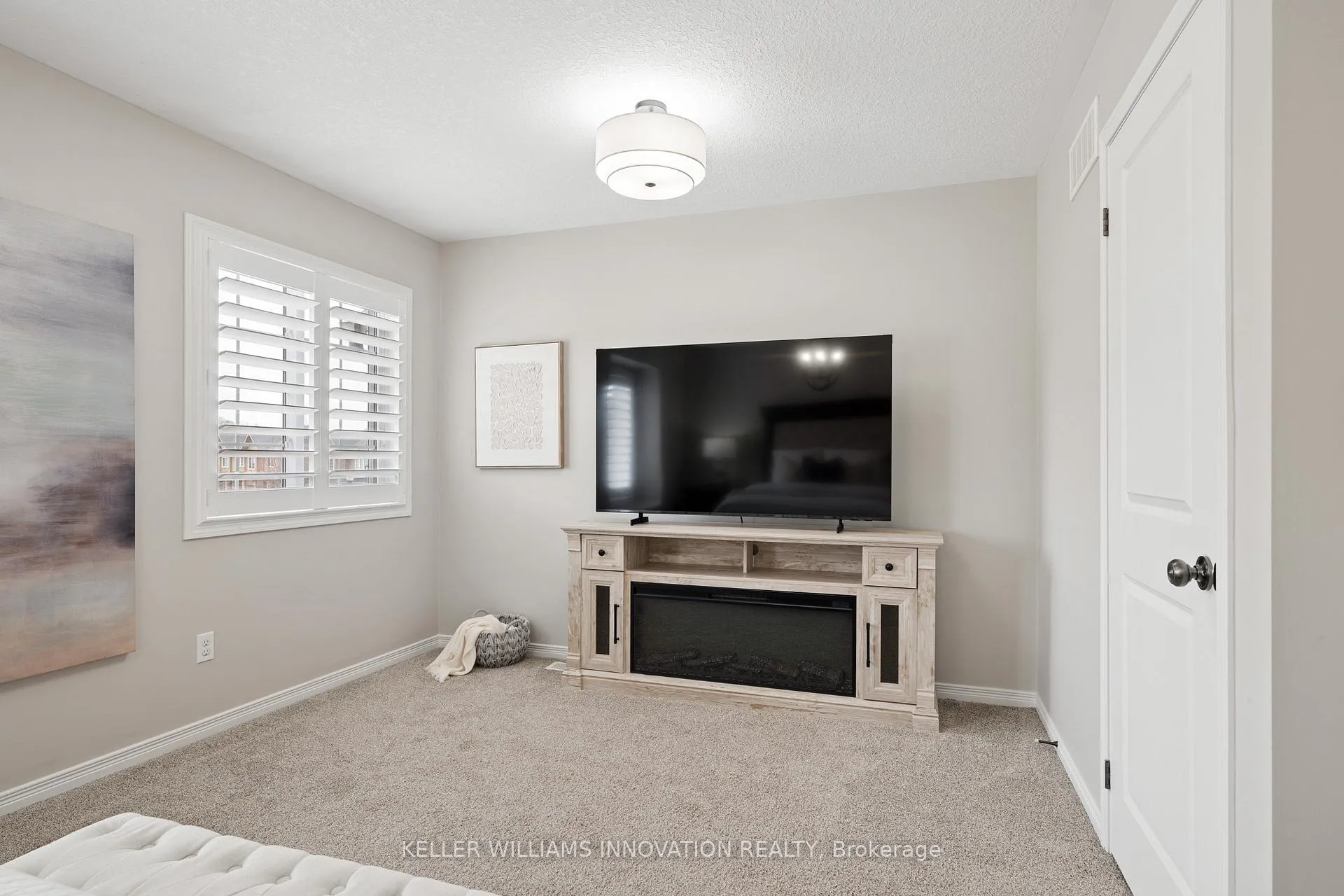 Photo 19 of 951 Zeller Crescent, Kitchener — HOMEH