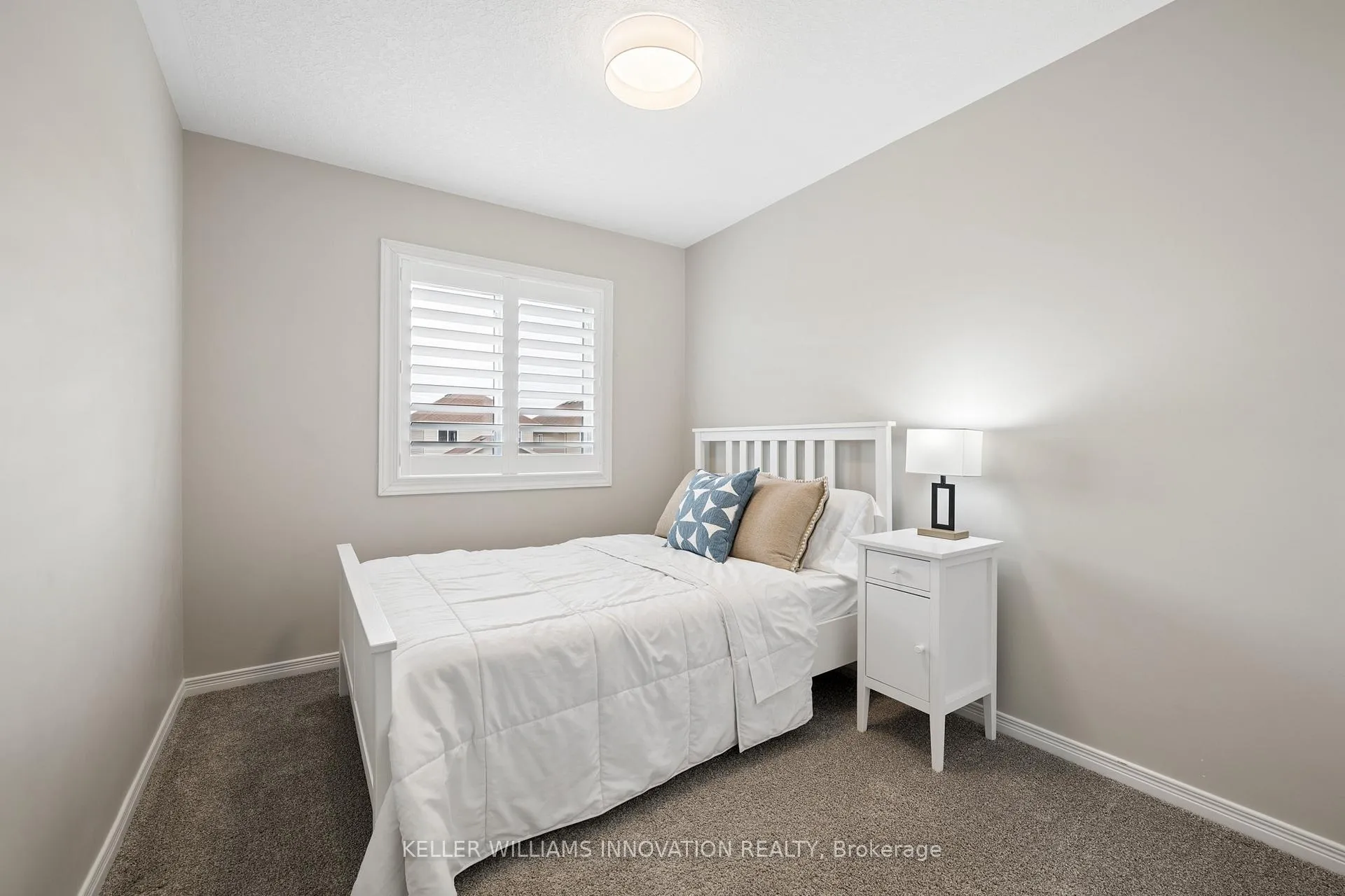 Photo 24 of 951 Zeller Crescent, Kitchener — HOMEH