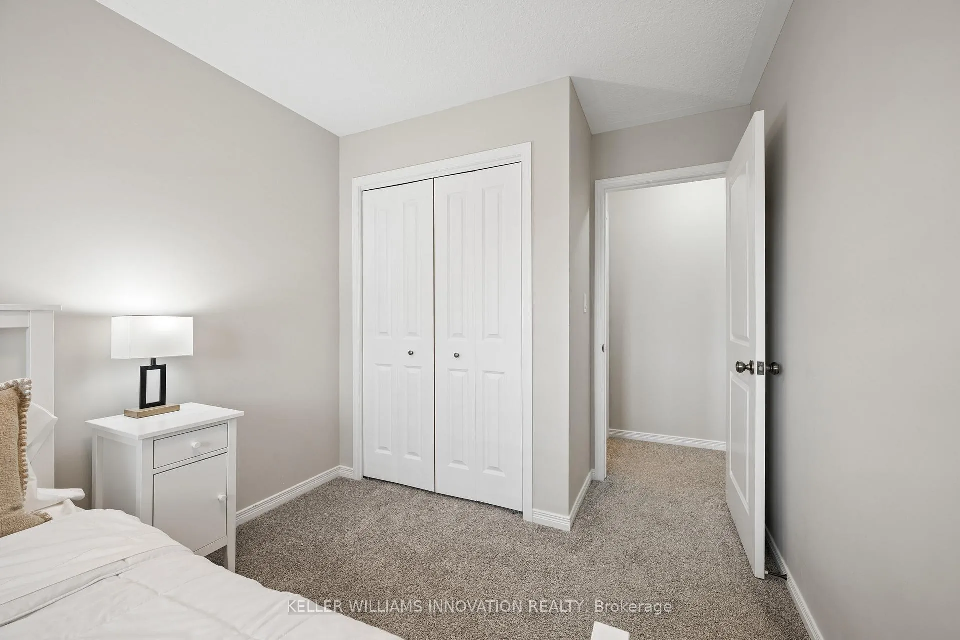 Photo 25 of 951 Zeller Crescent, Kitchener — HOMEH