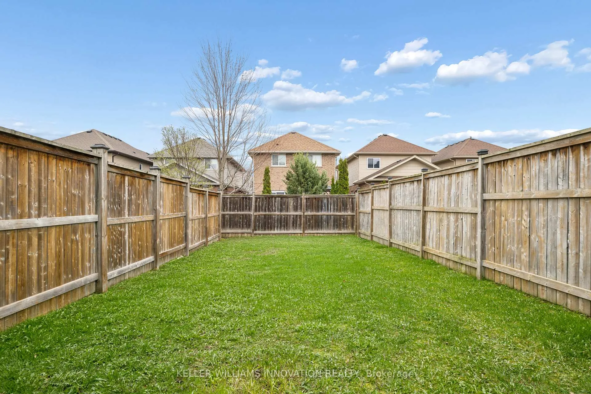 Photo 31 of 951 Zeller Crescent, Kitchener — HOMEH