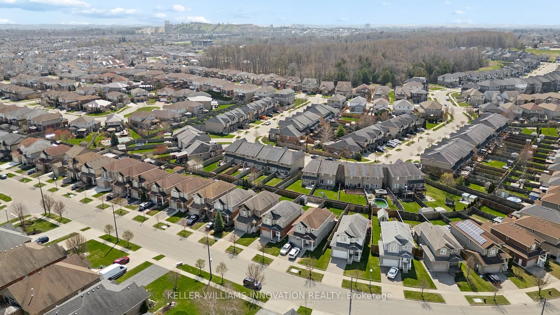 Photo 34 of 951 Zeller Crescent, Kitchener — HOMEH