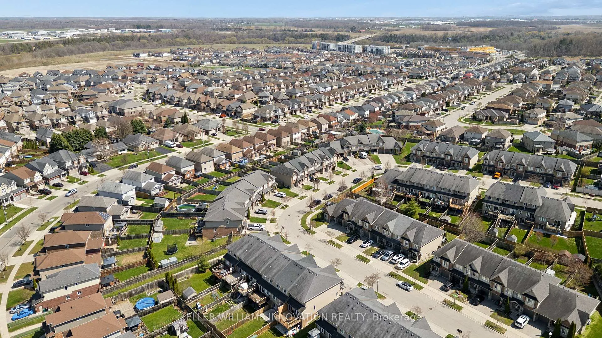 Photo 35 of 951 Zeller Crescent, Kitchener — HOMEH