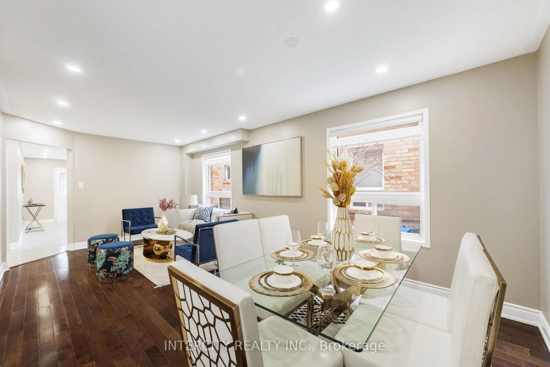 Photo 10 of 10 Capistro Street, Brampton, Fletcher's Meadow — HOMEH